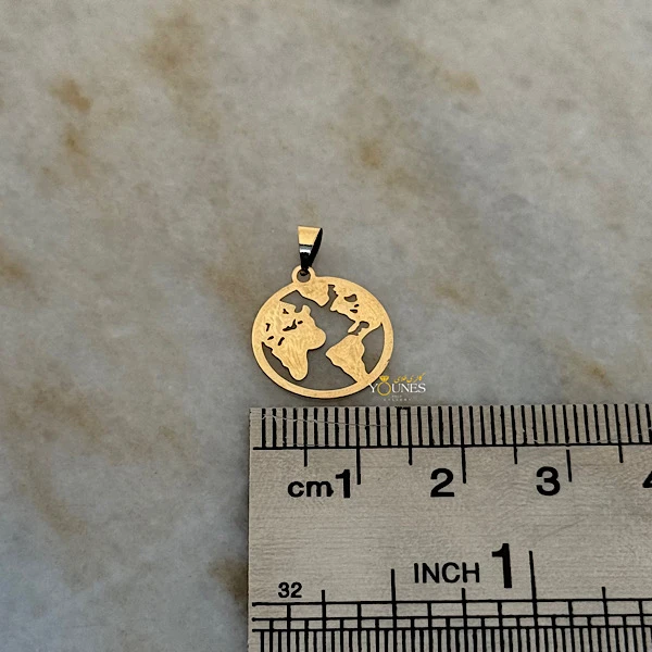 تصویر دوم آویز زمین طلا لیزری